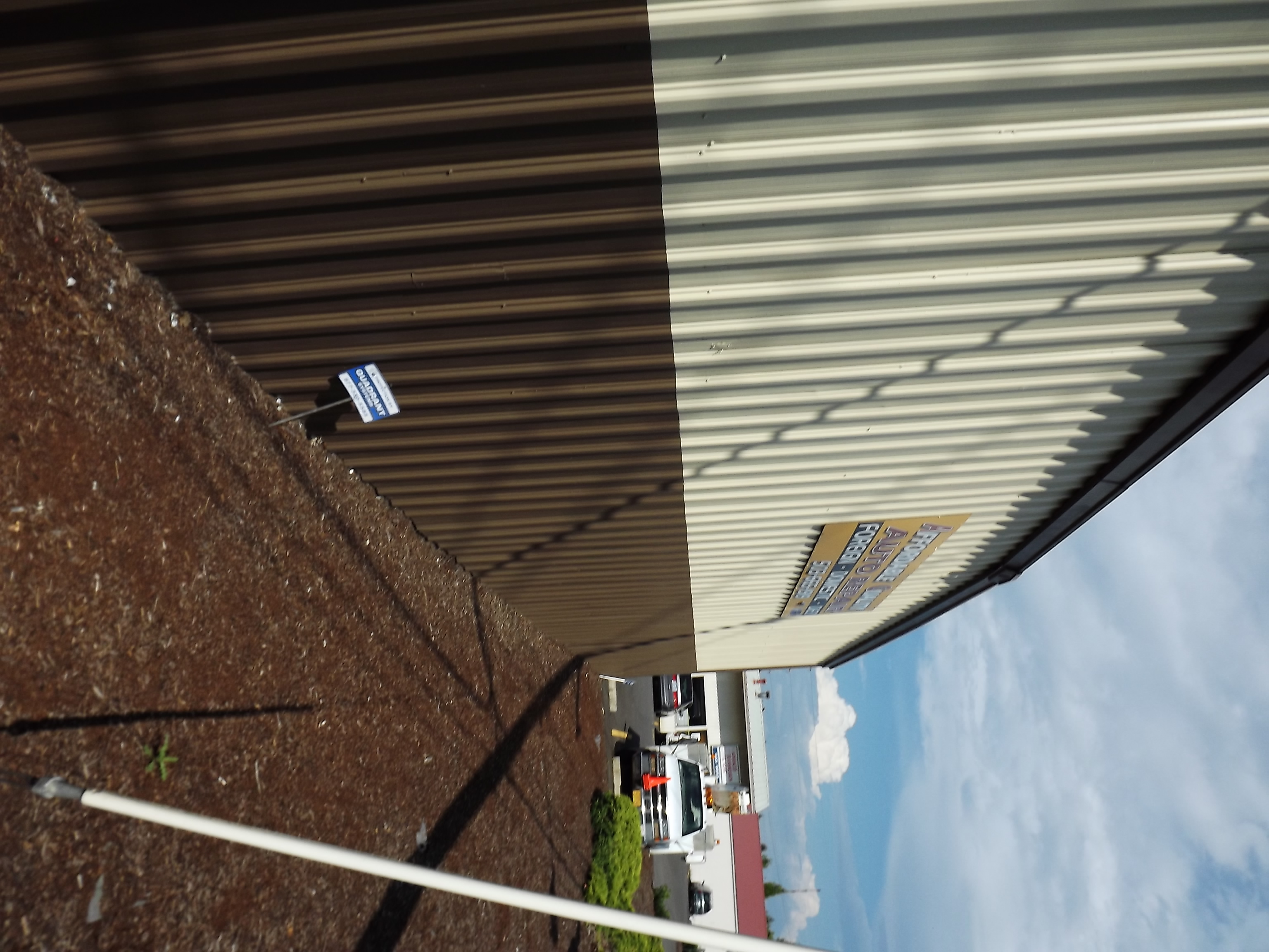 199th & Burnside Commercial Exterior Repaint Gallery Image