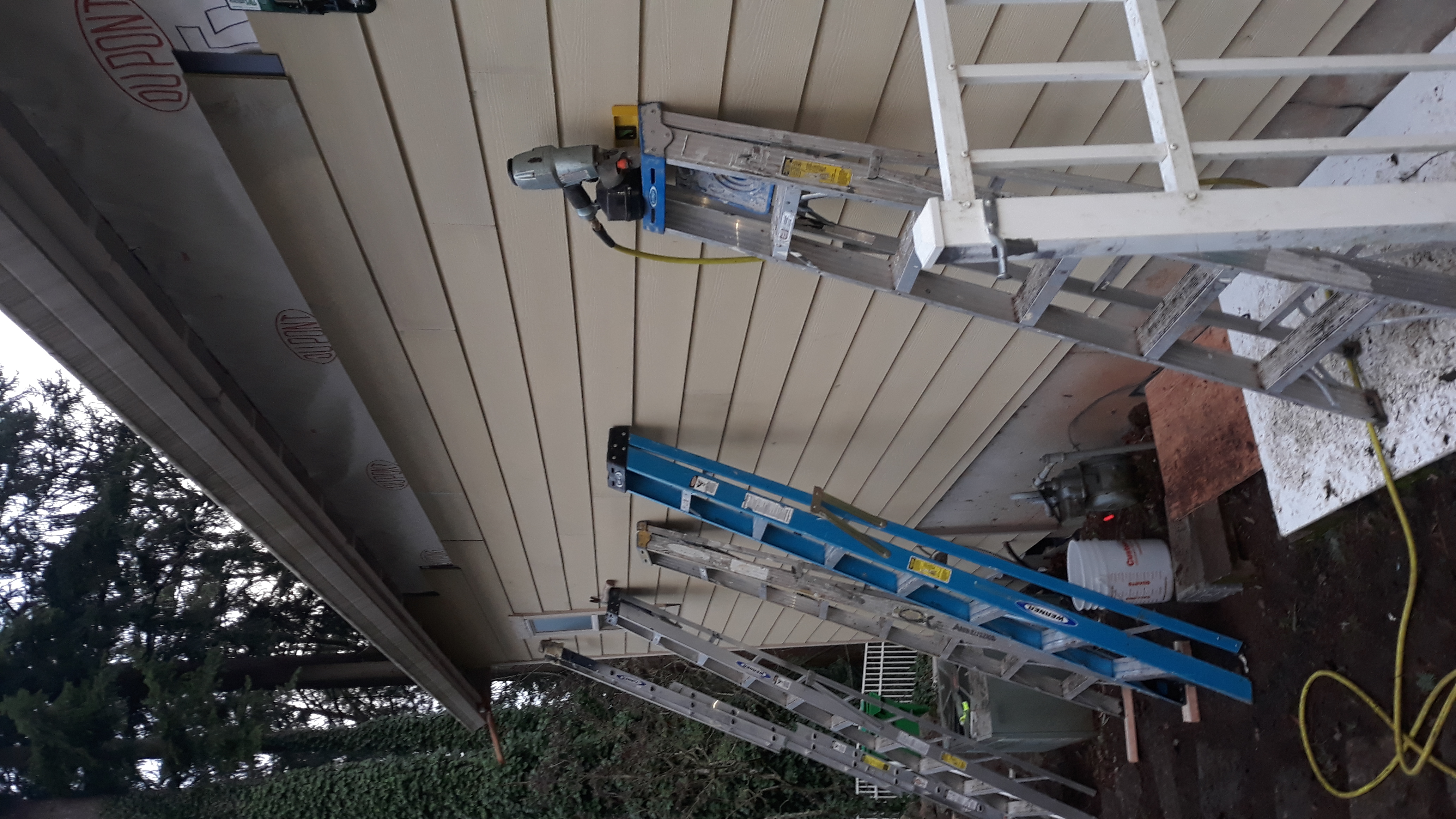 Happy Valley Siding Project Gallery Image