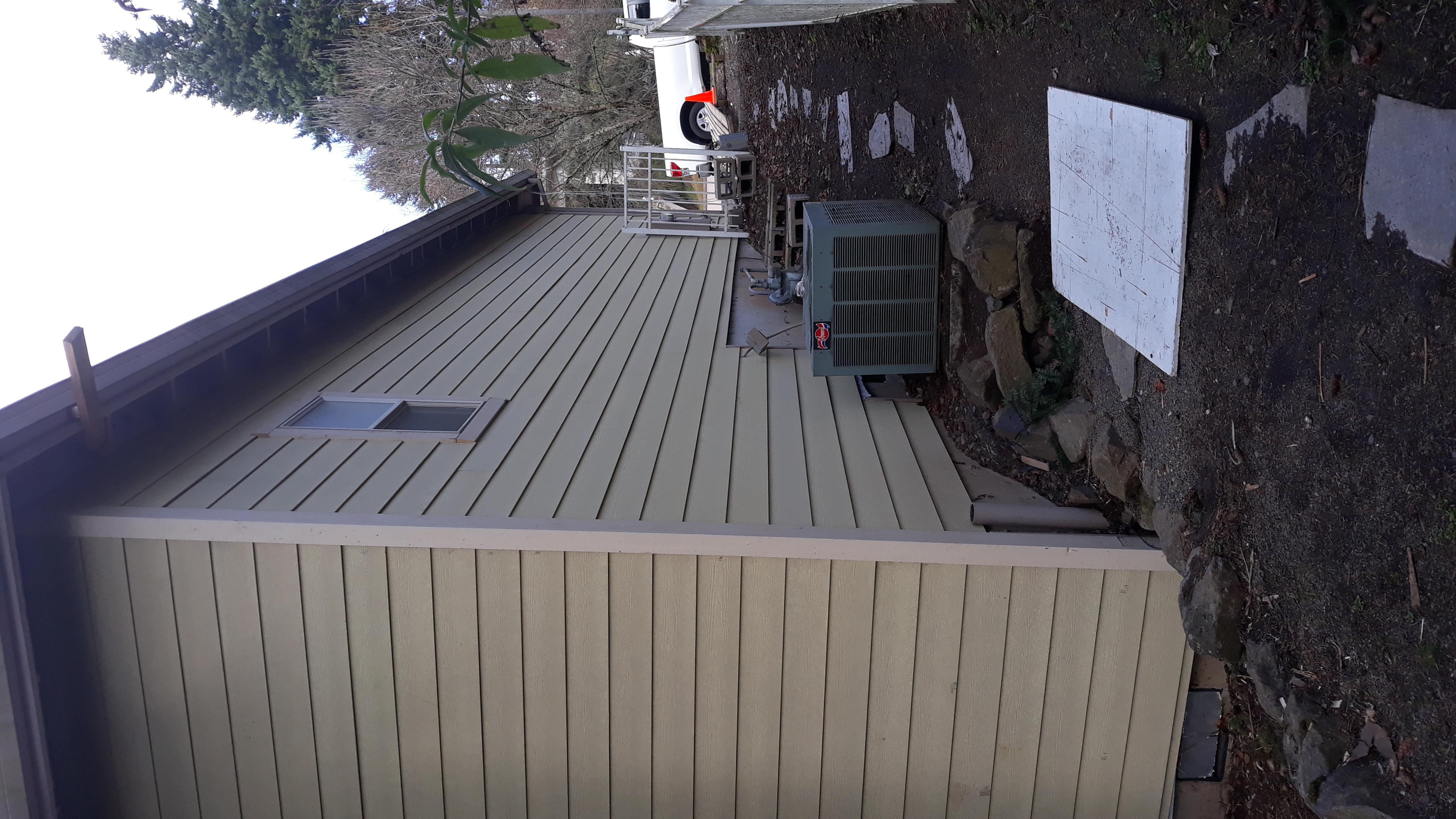 Happy Valley Siding Project Gallery Image