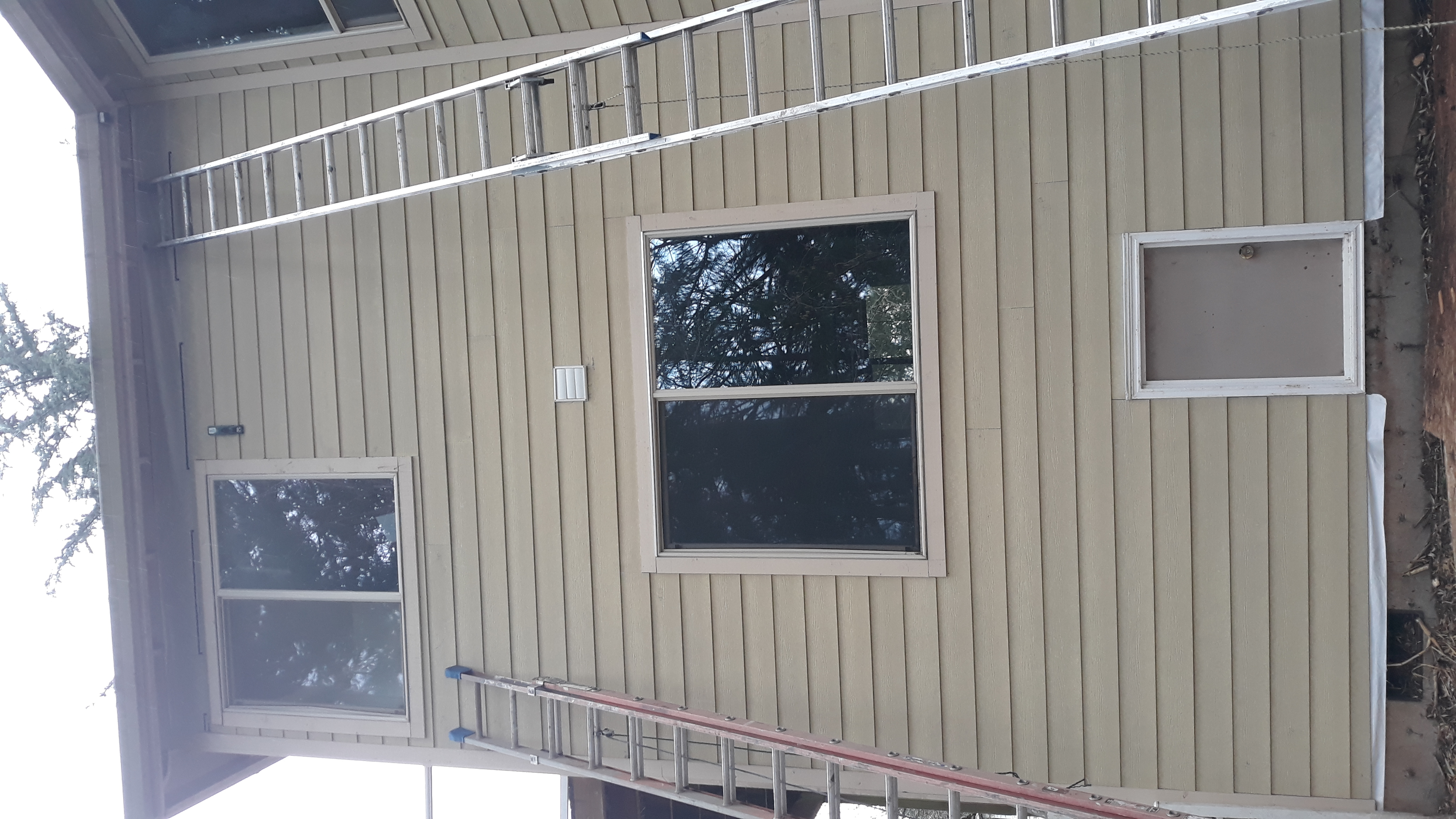 Happy Valley Siding Project Gallery Image