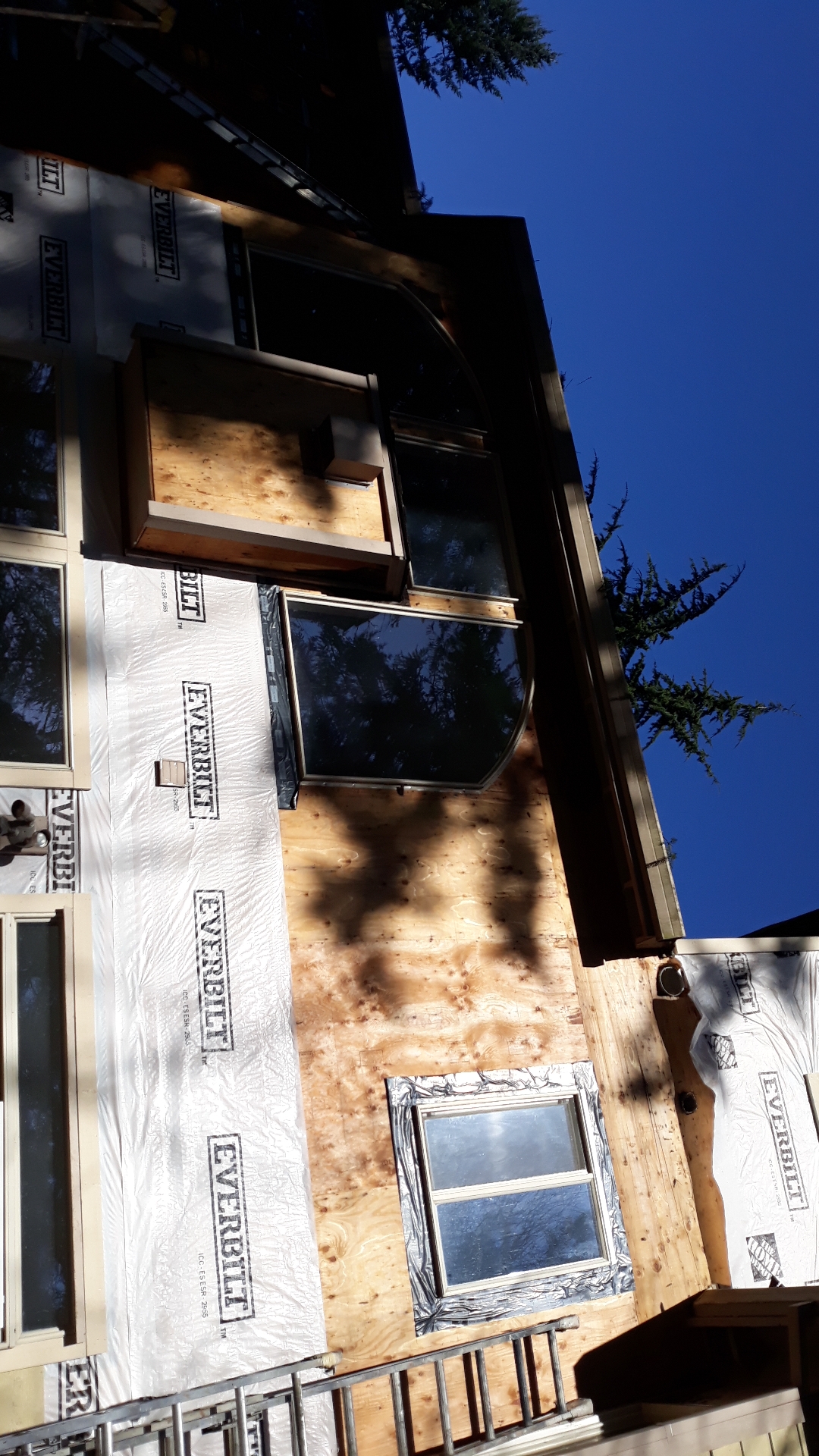 Happy Valley Siding Project Gallery Image