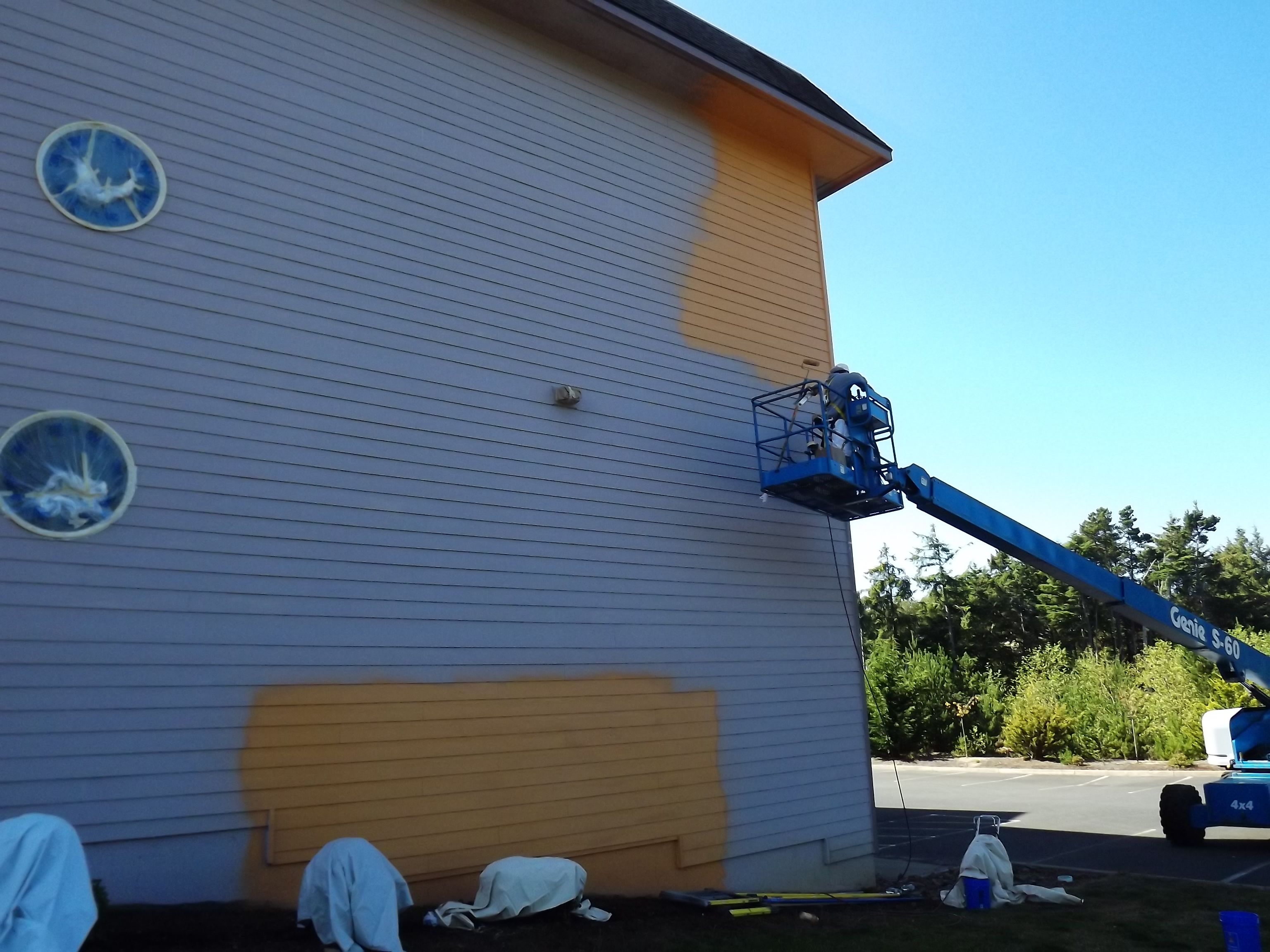 Palace Inn Hotel Exterfior Repaint Lincoln City, OR Gallery Image