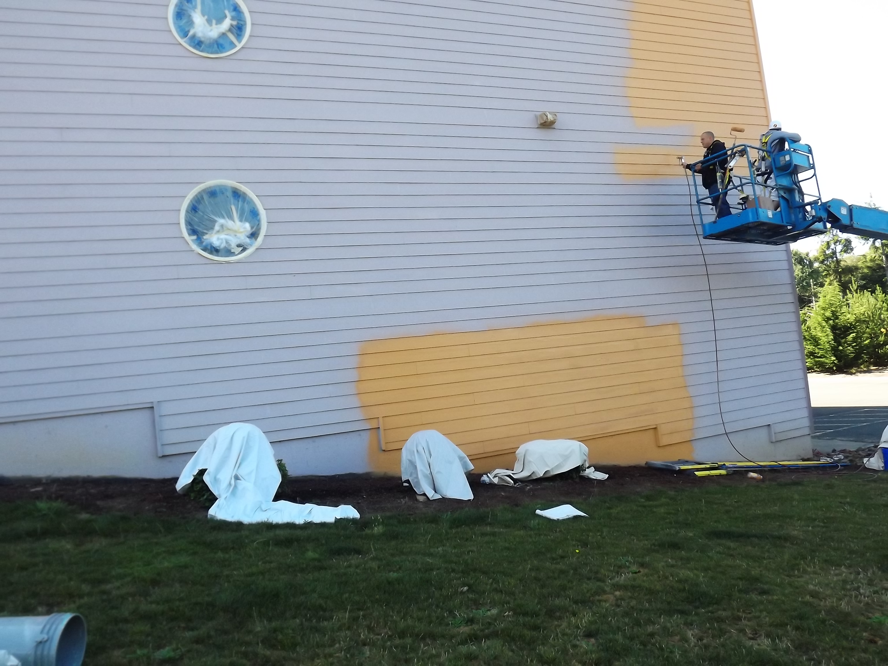 Palace Inn Hotel Exterfior Repaint Lincoln City, OR Gallery Image